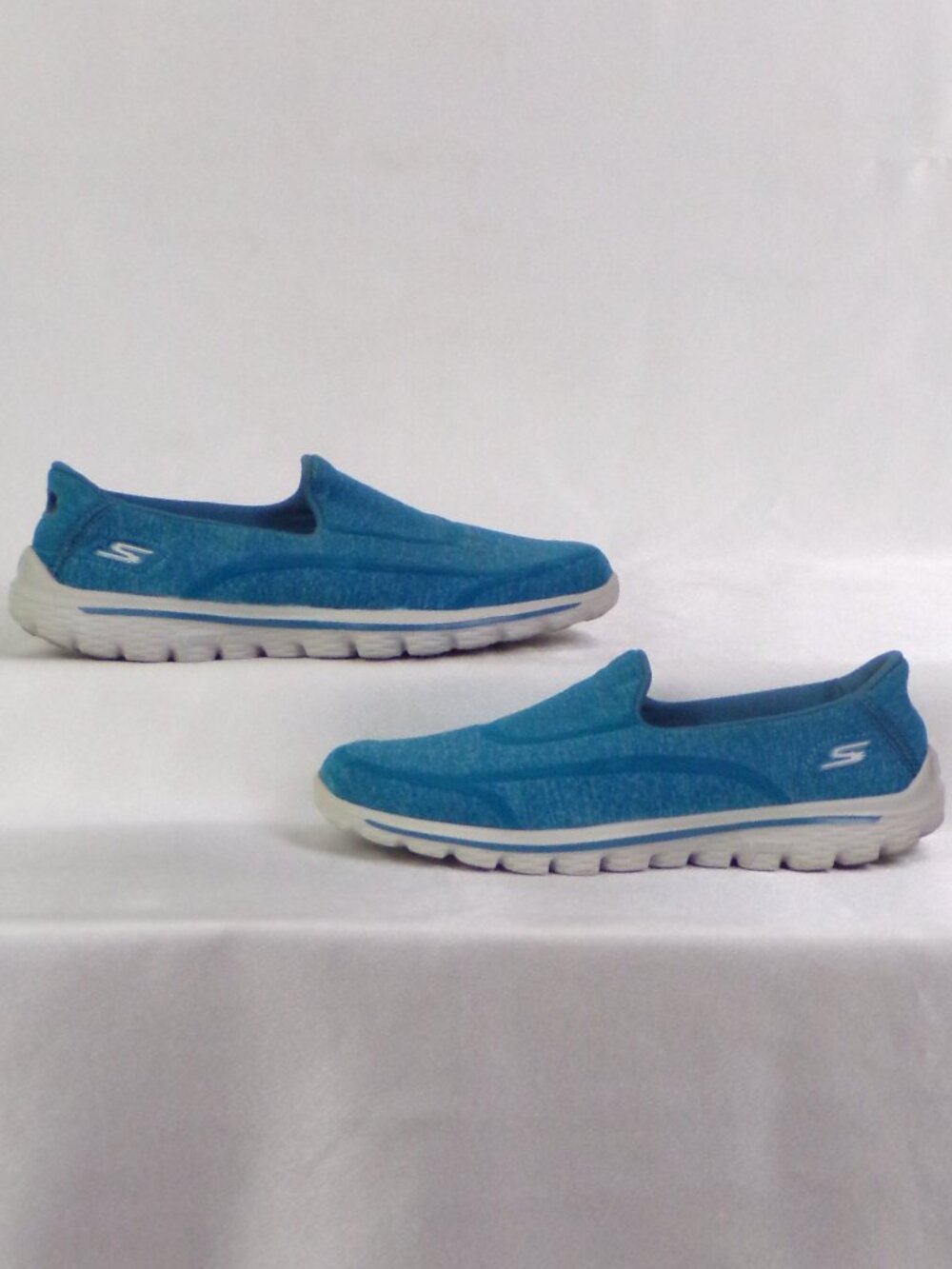 SKECHERS GOGA MAT size 7.5 blue walking shoes uppers textile balance synthetic